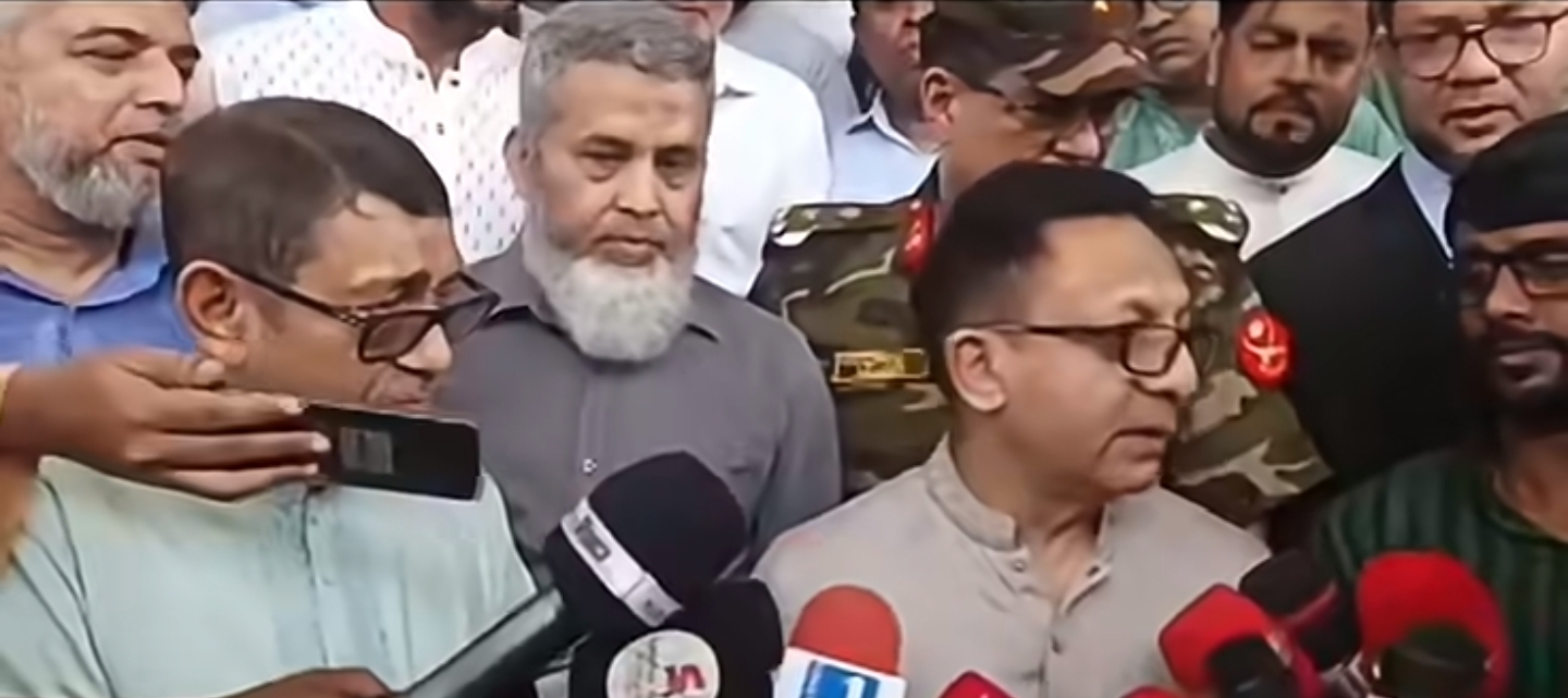 হাসপাতাল দালালমুক্ত করতে কঠোর ব্যবস্থা নেওয়া হচ্ছে: স্বাস্থ্যমন্ত্রী